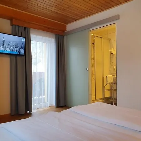 Будинок відпочинку House Wilhelmina 14 *